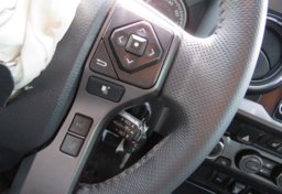 2020 Toyota Tacoma 4WD - Image 30