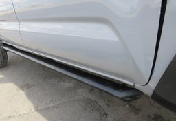 2020 Toyota Tacoma 4WD - Image 19