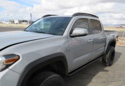 2020 Toyota Tacoma 4WD - Image 13