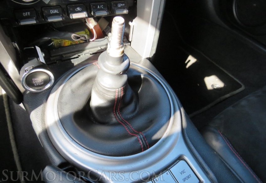 2013 Subaru BRZ - Image 37