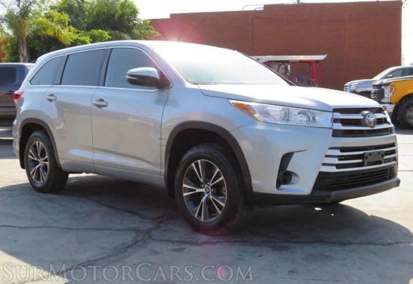 2018 Toyota Highlander - Image 4
