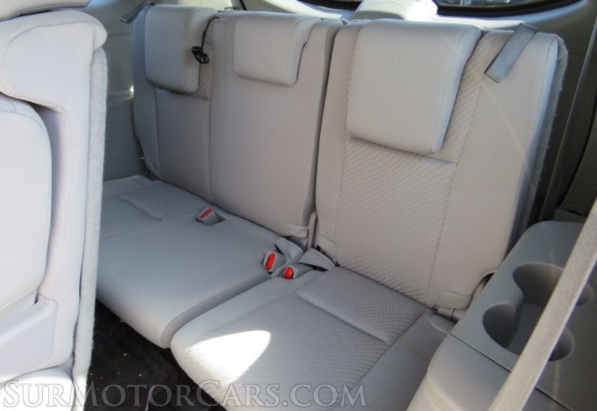 2018 Toyota Highlander - Image 27