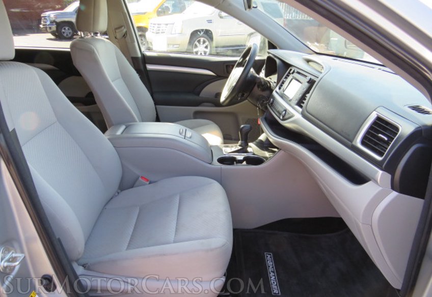 2018 Toyota Highlander - Image 33