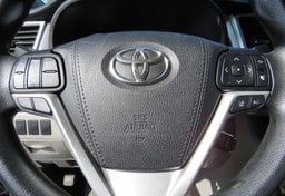 2018 Toyota Highlander - Image 35