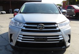 2018 Toyota Highlander - Image 11