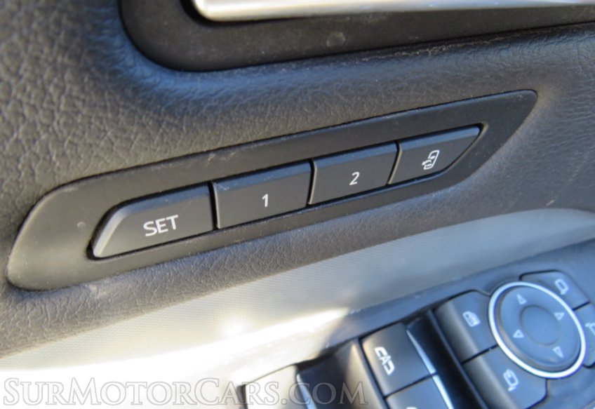 2021 Cadillac XT4 - Image 43