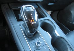 2021 Cadillac XT4 - Image 44