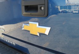 2017 Chevrolet Silverado 1500 - Image 21