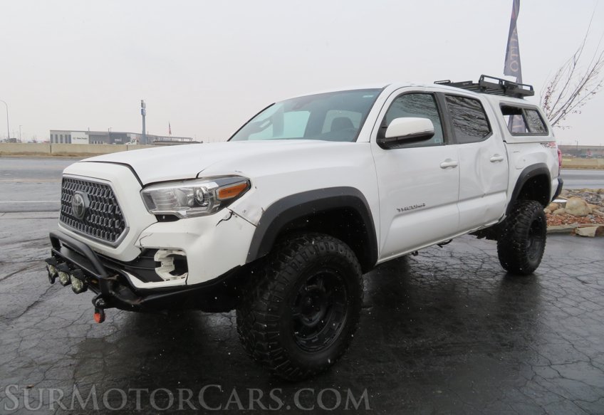 2019 Toyota Tacoma 4WD - Image 4
