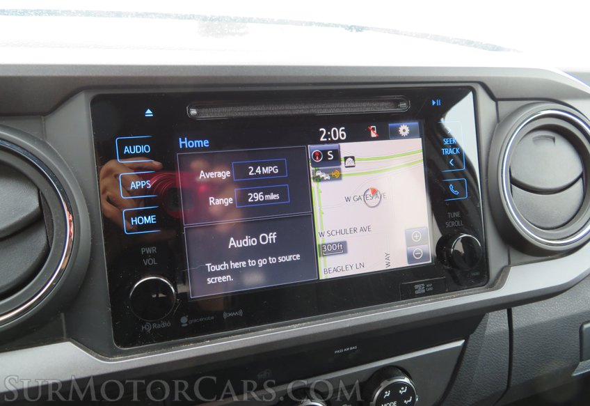 2019 Toyota Tacoma 4WD - Image 34