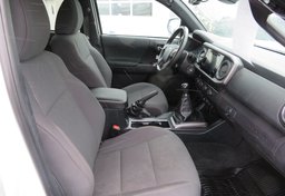 2019 Toyota Tacoma 4WD - Image 26