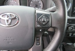 2019 Toyota Tacoma 4WD - Image 32