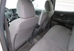 2019 Toyota Tacoma 4WD - Image 27