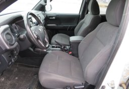 2019 Toyota Tacoma 4WD - Image 25