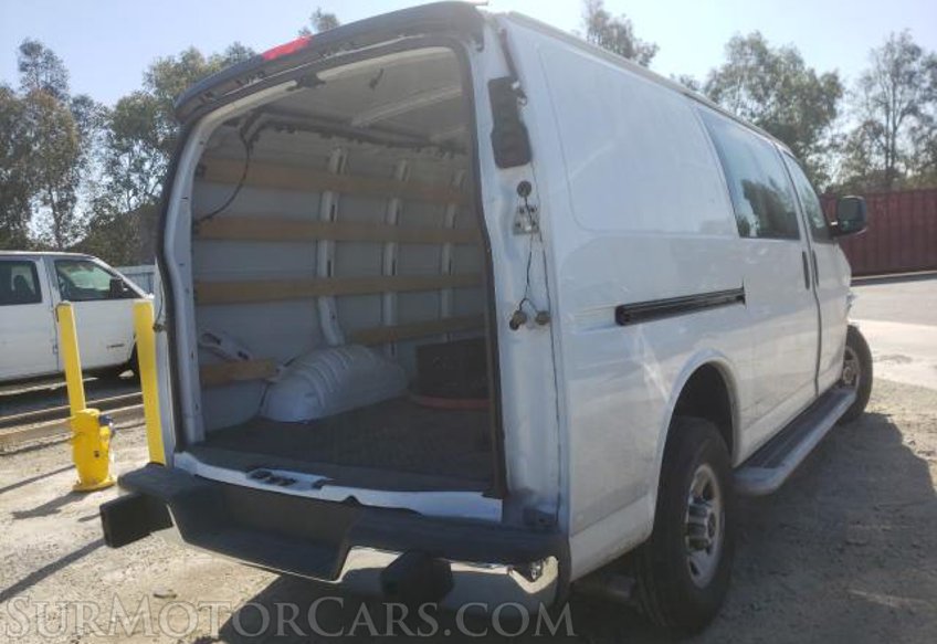2020 GMC Savana Cargo Van - Image 4