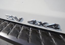 2017 Nissan Titan - Image 19