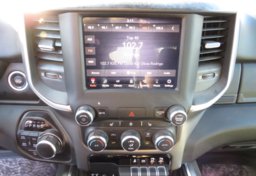 2019 Ram 1500 - Image 39