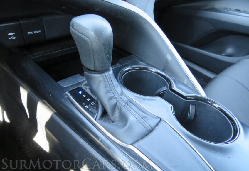 2019 Toyota Camry - Image 42