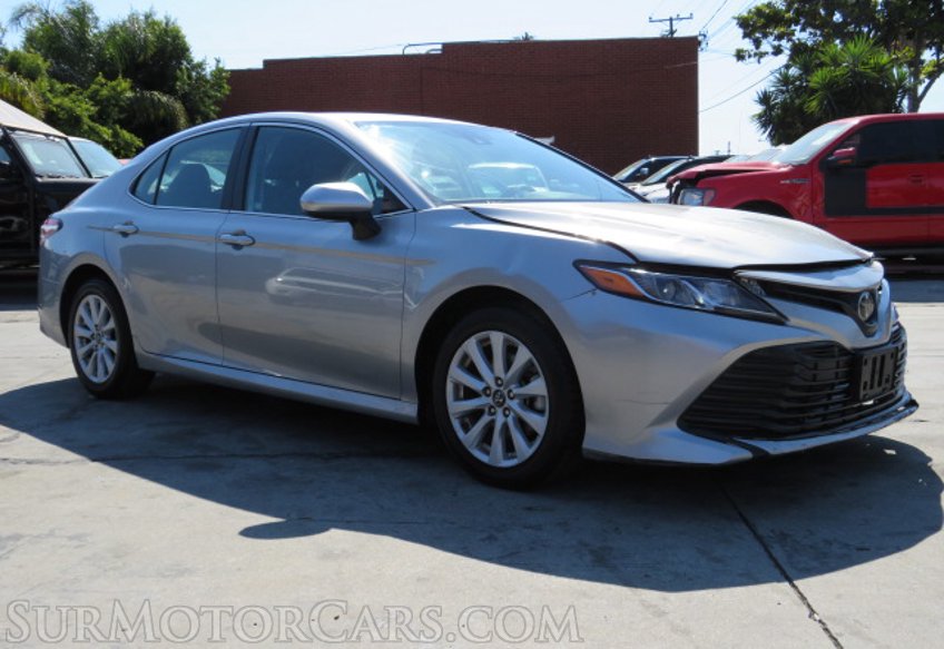 2019 Toyota Camry - Image 3
