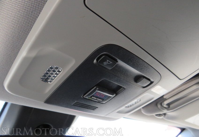 2019 Toyota Camry - Image 43