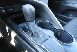 2019 Toyota Camry - Image 42