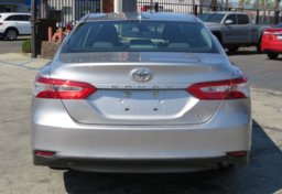 2019 Toyota Camry - Image 10