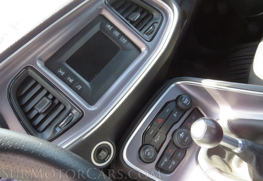 2016 Dodge Challenger - Image 41