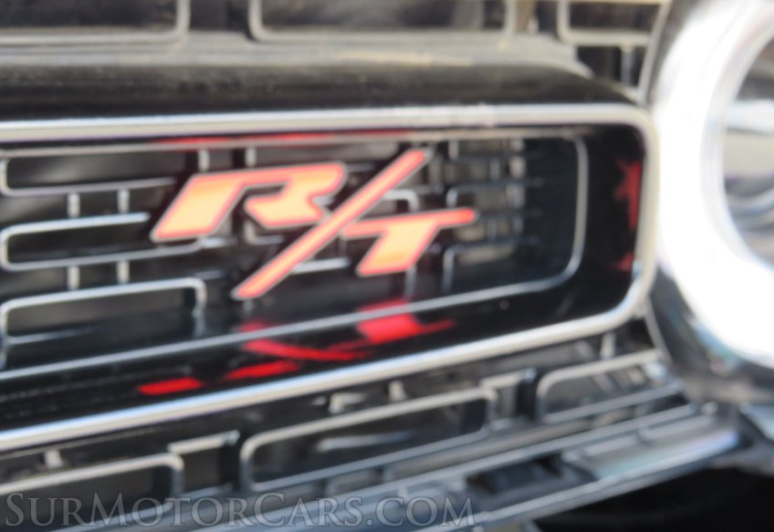 2016 Dodge Challenger - Image 21