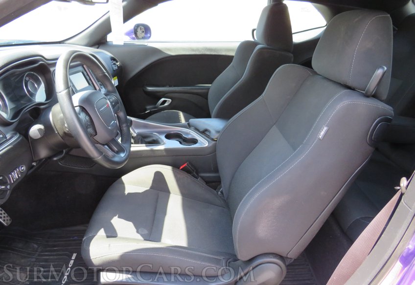 2016 Dodge Challenger - Image 33