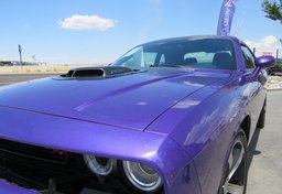 2016 Dodge Challenger - Image 15