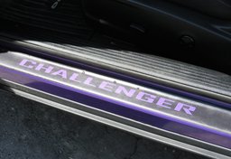 2016 Dodge Challenger - Image 29