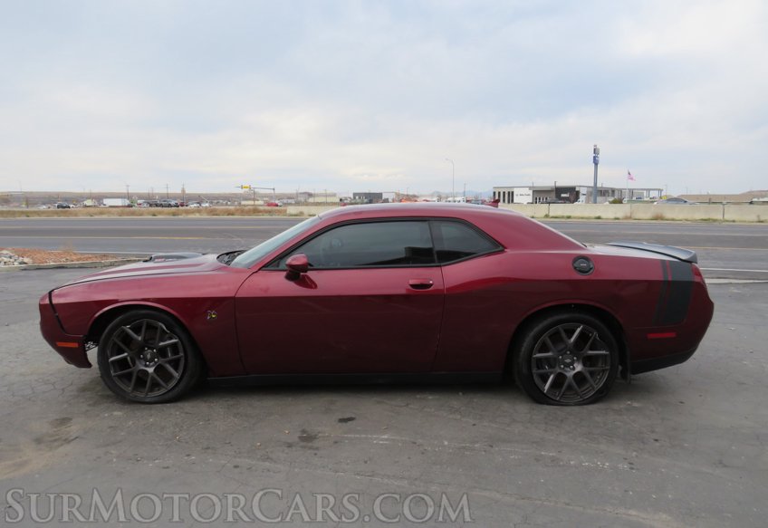 2017 Dodge Challenger - Image 9