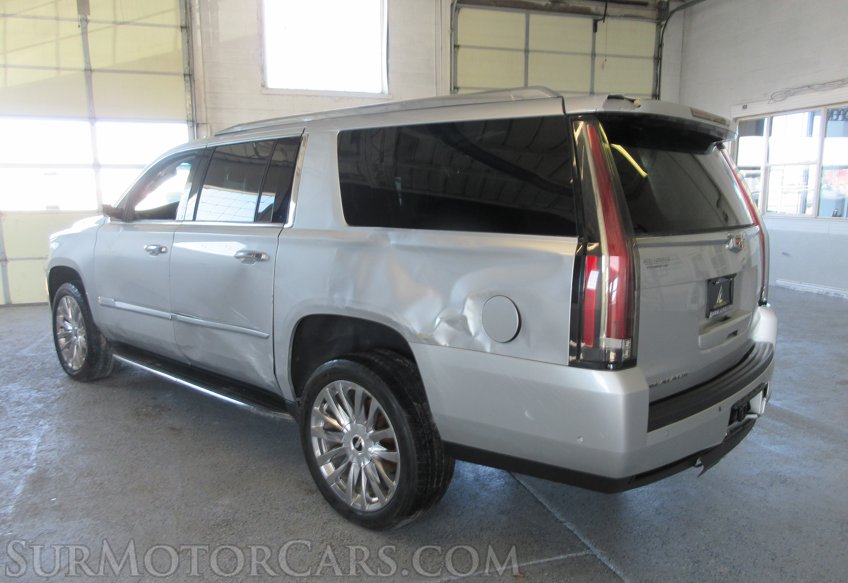 2020 Cadillac Escalade ESV - Image 5