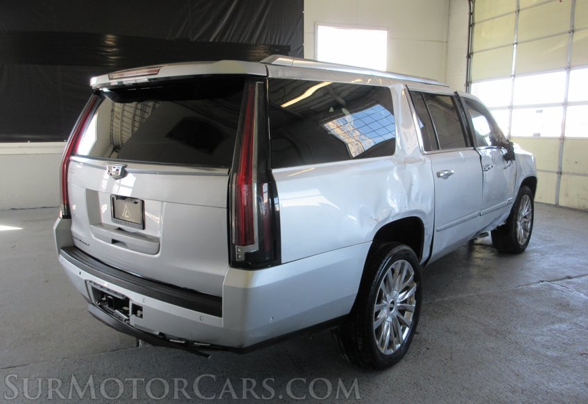 2020 Cadillac Escalade ESV - Image 8