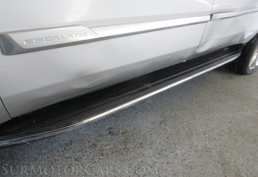 2020 Cadillac Escalade ESV - Image 21