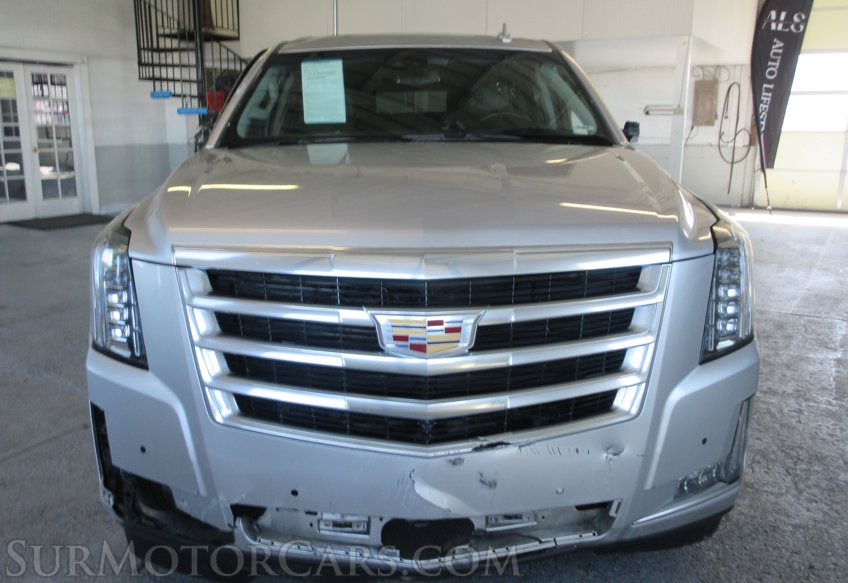 2020 Cadillac Escalade ESV - Image 12