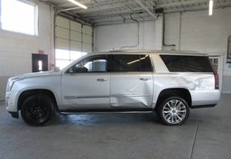 2020 Cadillac Escalade ESV - Image 11