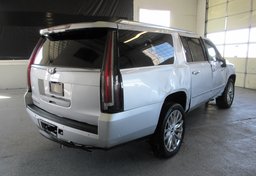 2020 Cadillac Escalade ESV - Image 7