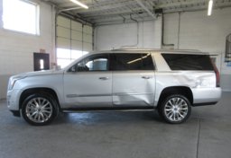 2020 Cadillac Escalade ESV - Image 9