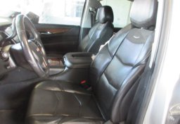 2020 Cadillac Escalade ESV - Image 26