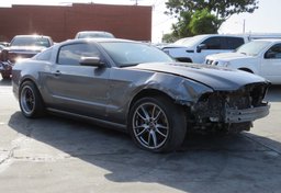 2014 Ford Mustang - Image 2