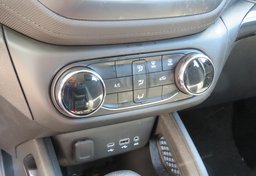 2022 Chevrolet Trailblazer - Image 31