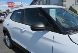 2022 Chevrolet Trailblazer - Image 13