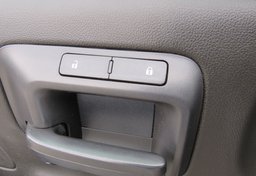 2017 Chevrolet Silverado 1500 - Image 30