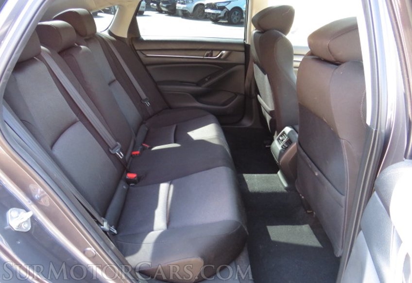 2018 Honda Accord Sedan - Image 29