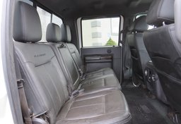 2014 Ford Super Duty F-350 SRW - Image 29