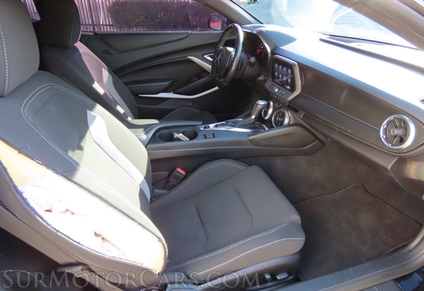 2019 Chevrolet Camaro SS - Image 17