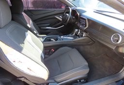 2019 Chevrolet Camaro SS - Image 17