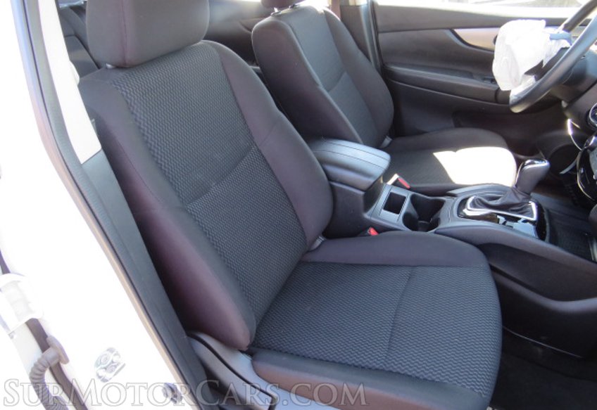 2021 Nissan Rogue Sport - Image 29