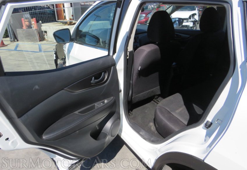 2021 Nissan Rogue Sport - Image 26